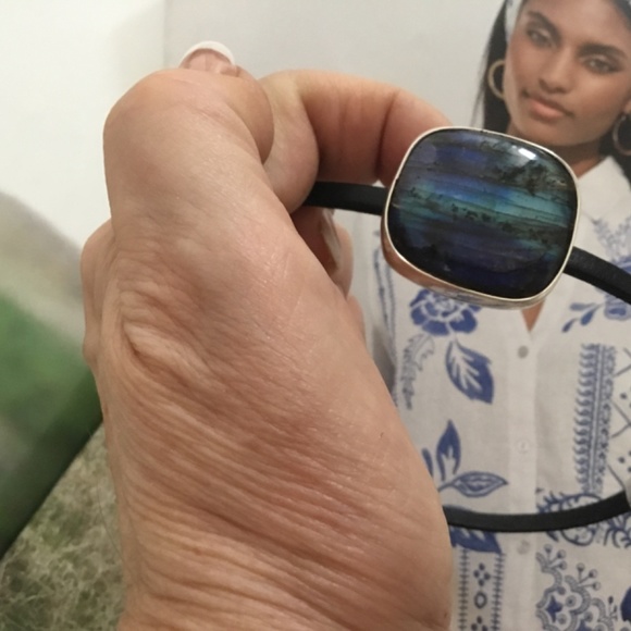 Mark White Designs Labradorite & Italian Leather Wrap Bracelet is NWOT! - Picture 3 of 10